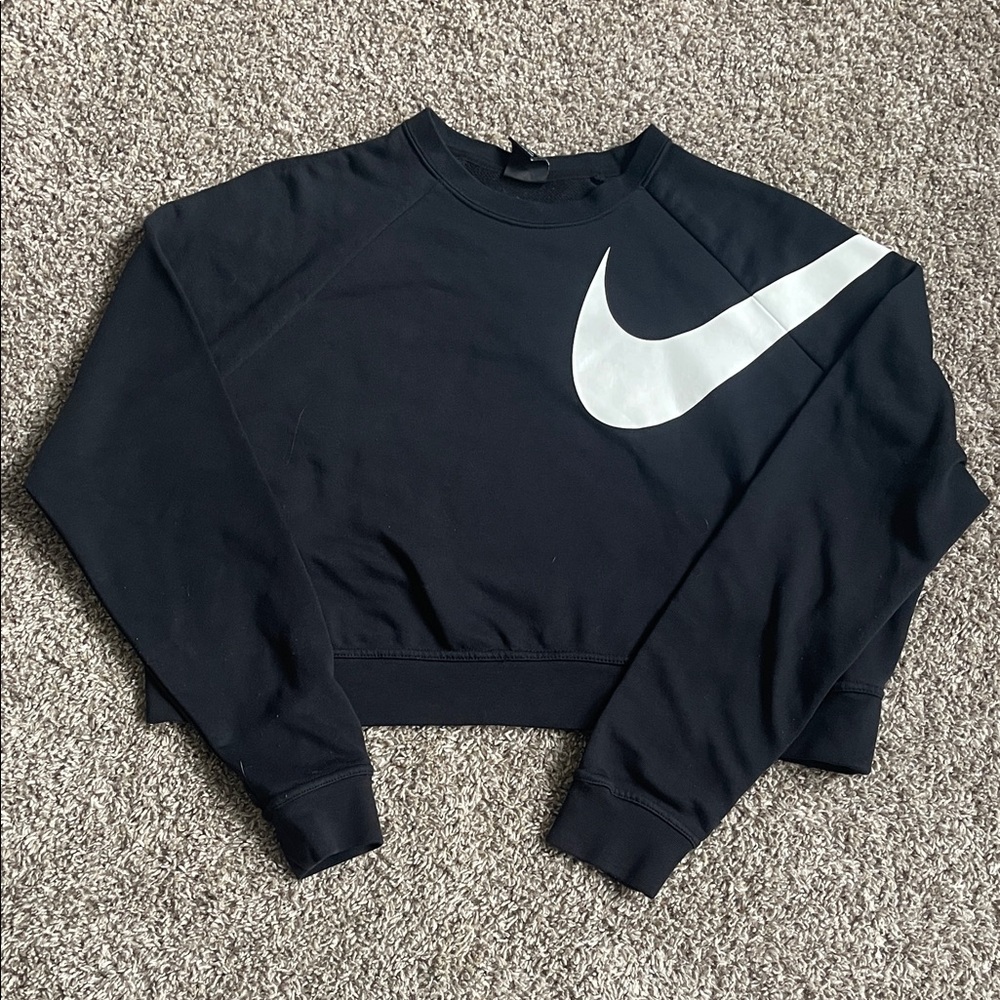 Nike Women's Dri-Fit Check Mark Cropped Sweatshirt